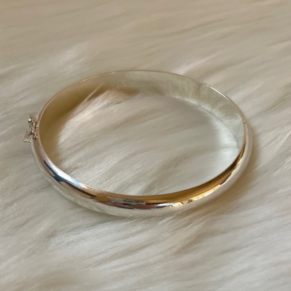 925 Sterling Silver Bangle